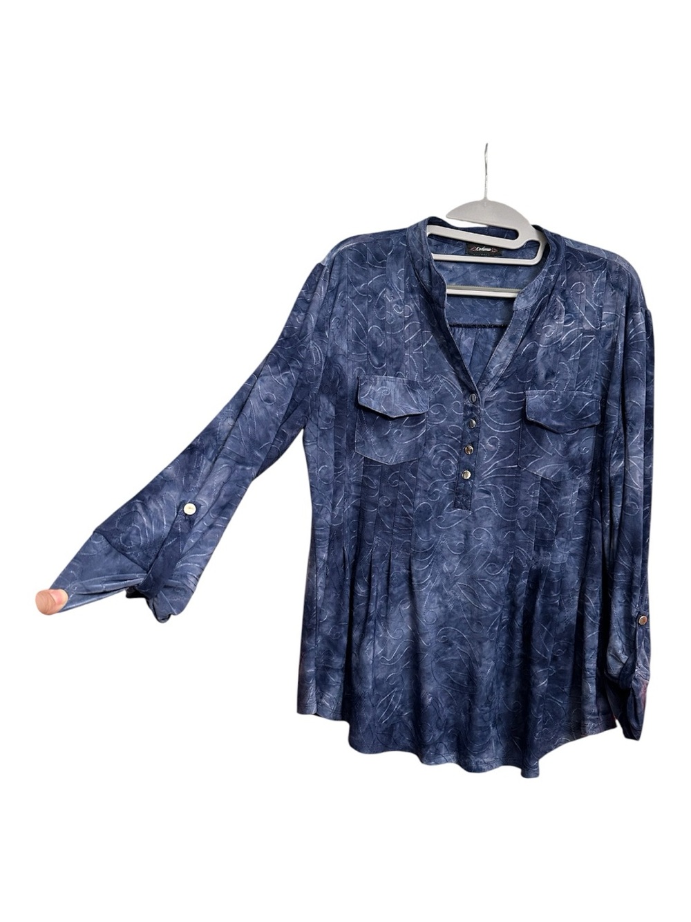 Cocomo Cloudy Navy Swirl Patterned V-Neck Button-Front Roll Tab Henley Top - Picture 5 of 8